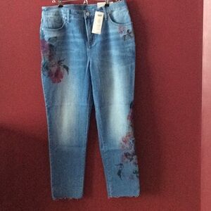 Chico’s So Slimming Painted Floral GF Ankle Jean